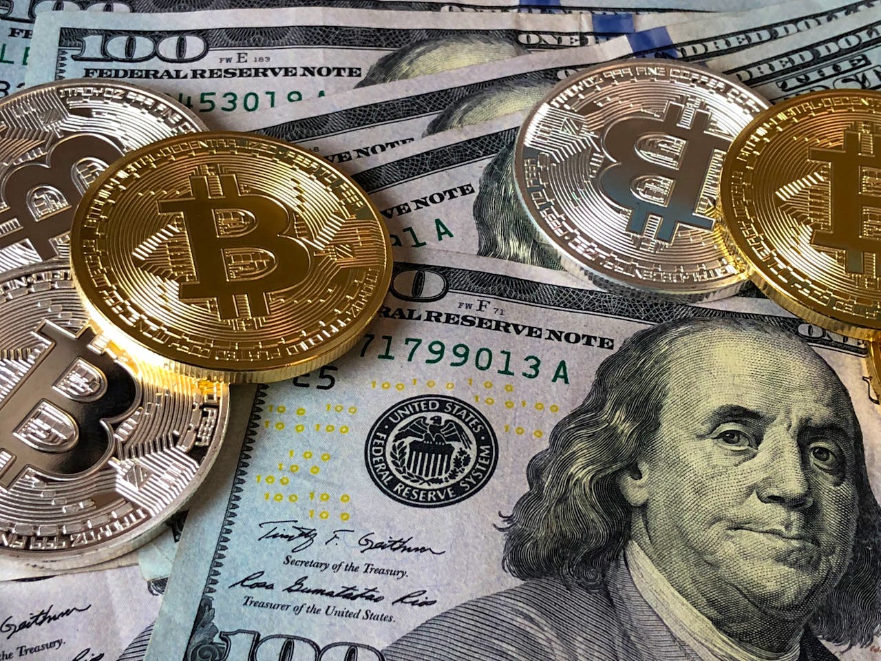 Kryptoměny: Jak se vyznat v novém finančním světě a minimalizovat riziko