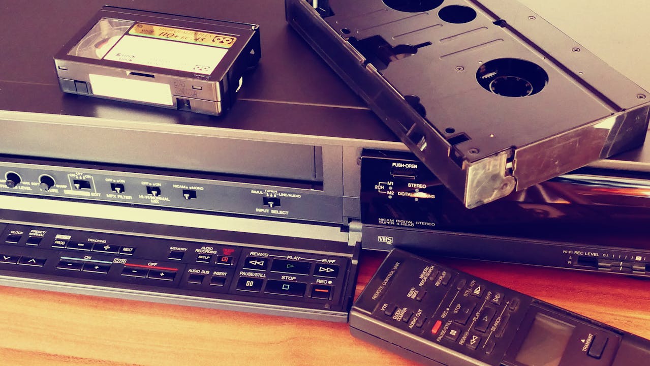 Zpátky do 90. let: Filmy, které jsme milovali na VHS kazetách